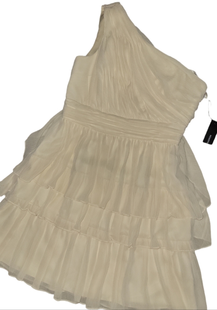 NWT Max and Cleo Ivory Cream Ruffle Mini Dress sz 8 10